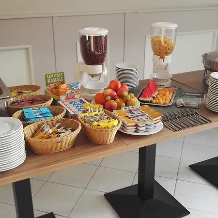 Otp 3* Budapest